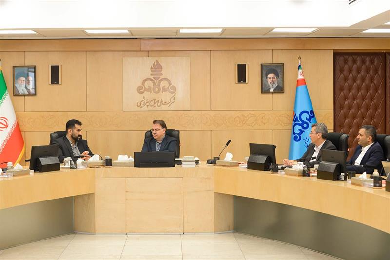 تدوین ویرایش دوم  سند تاب آوری و تداوم تولید صنعت پتروشیمی در شرایط بحران
